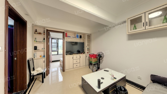 中海锦城二手房实景图