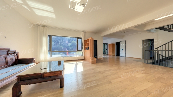 浦江华侨城2期(浦驰路1809弄)二手房实景图