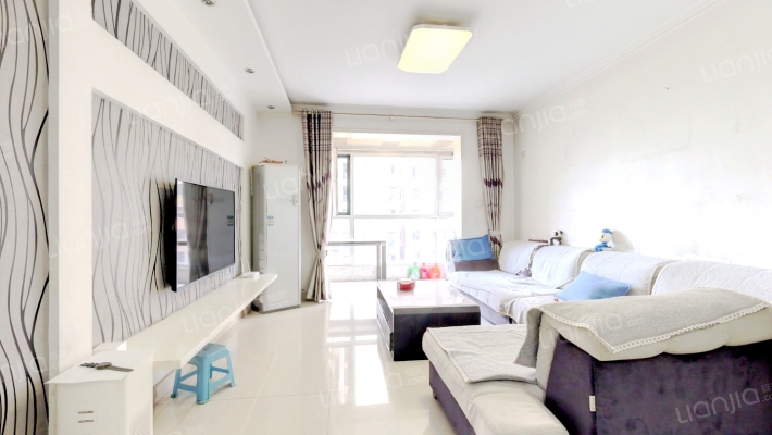 金域蓝湾二手房实景图