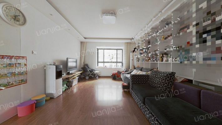 名士豪庭2区二手房实景图