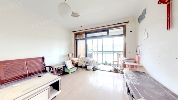 虹凉馨苑二手房实景图