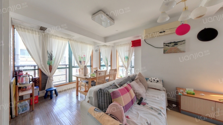 云河福邸二手房实景图