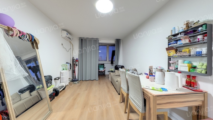 交大东路4号院二手房实景图