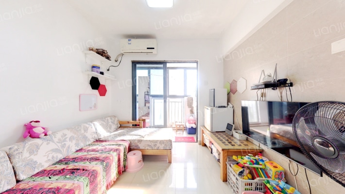 红树绿洲二手房实景图