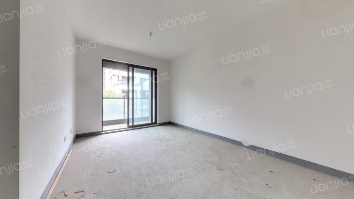 宝山天铂二手房实景图