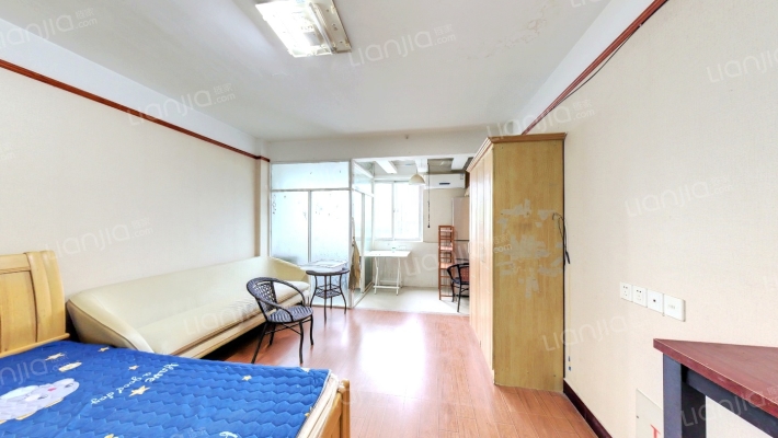 博仕后家园二手房实景图