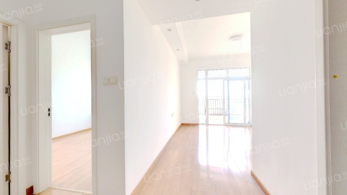 颐禾郡二手房实景图