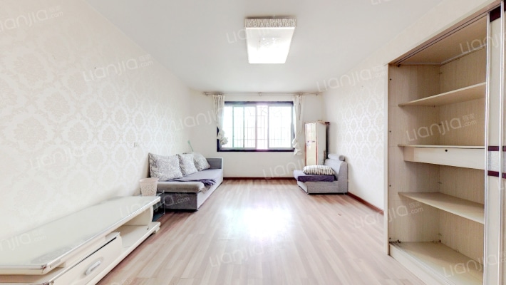 泰达大厦二手房实景图