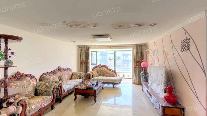 艺术名家二手房实景图