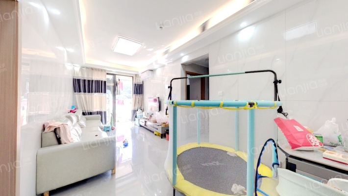 观山盛苑二手房实景图