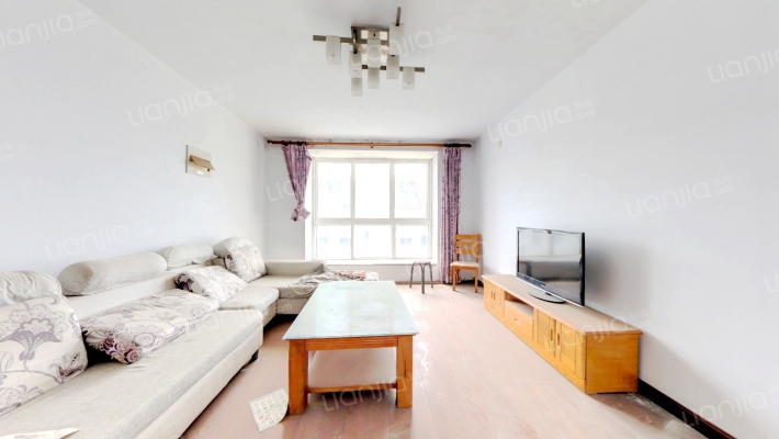 龙秀山庄二手房实景图