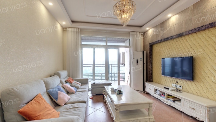 金色池塘二手房实景图