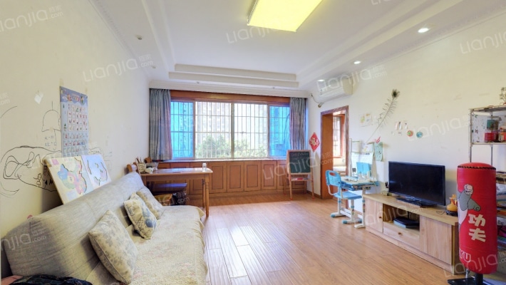 建工三村二手房实景图