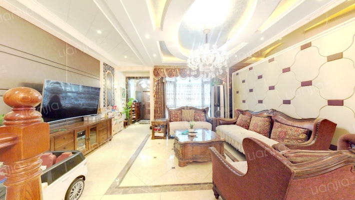 鸿泰花园别墅二手房实景图