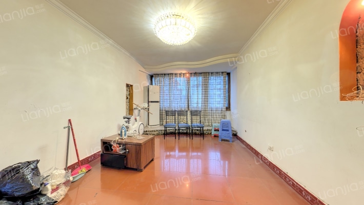 民宗局住宅楼二手房实景图