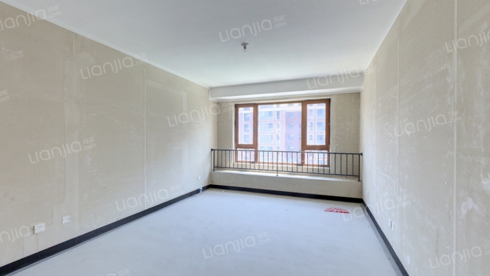 融创蘭园二手房实景图