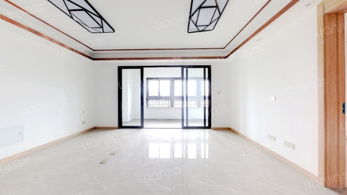 紫云花苑二手房实景图