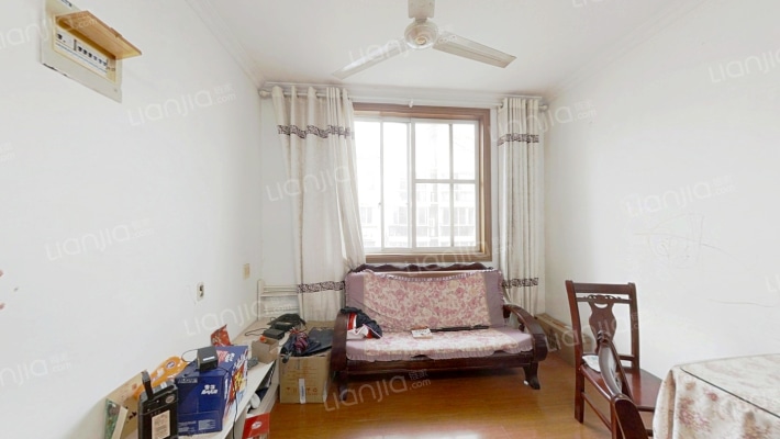 景泉花园二手房实景图