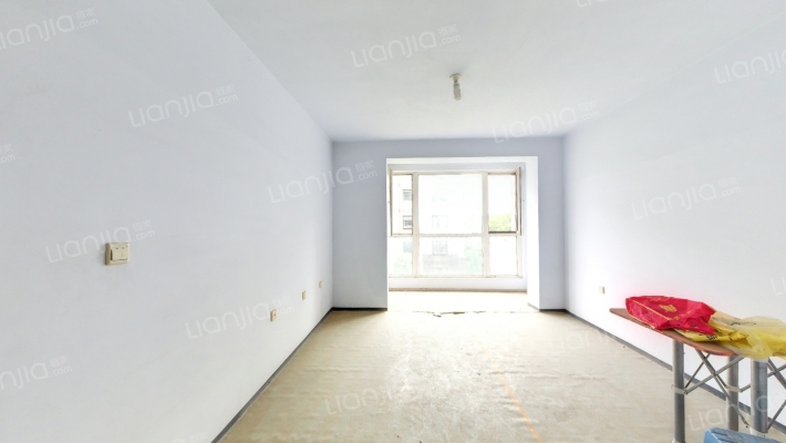 依云北郡B区二手房实景图