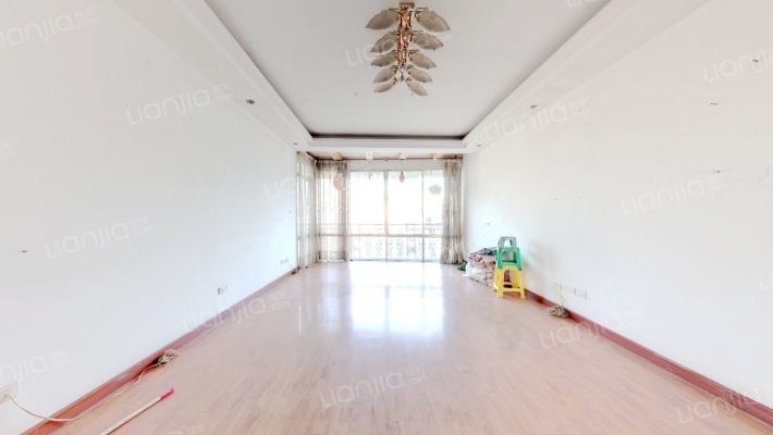 雅旭园南区二手房实景图