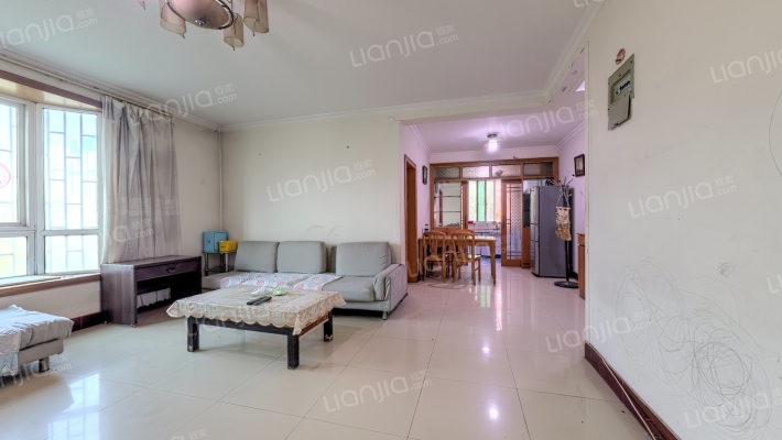 金海怡翠苑二手房实景图