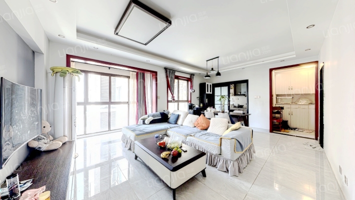 合能珍宝金楠二手房实景图