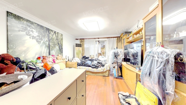 宝虹公寓二手房实景图