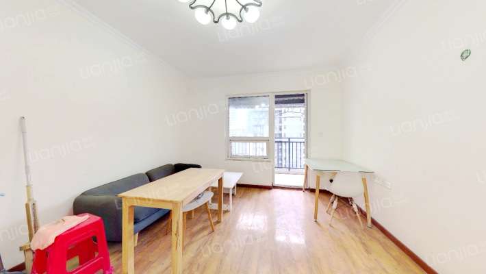 保利城一期二手房实景图