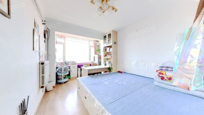 黄岛路二手房实景图