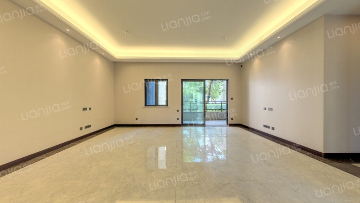 云樾名邸二手房实景图