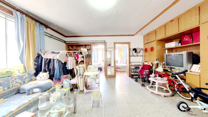 西山花苑二手房实景图