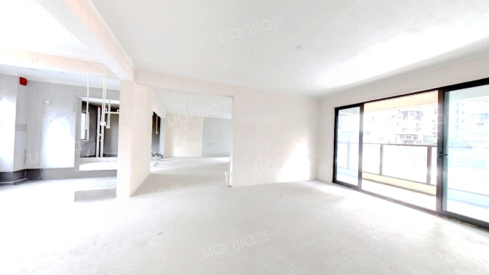 龙湖盛天天钜五区二手房实景图