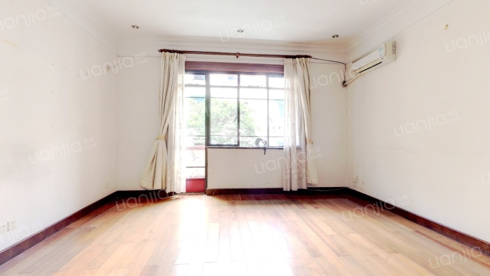 南汇路22弄二手房实景图