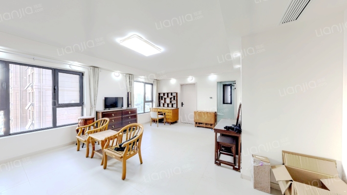 绿地中山华府丁香院二手房实景图