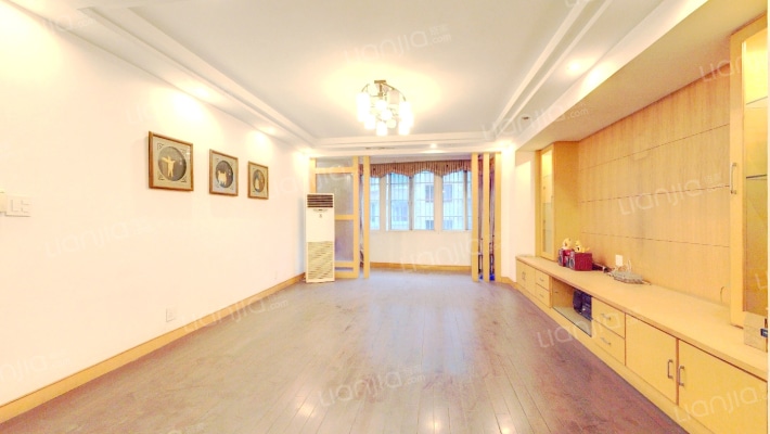 龙发花园二手房实景图