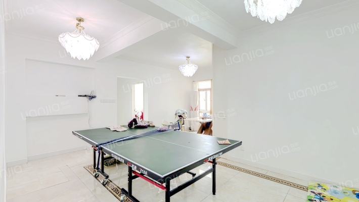 东湖豪苑二手房实景图