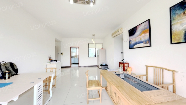 银湖山庄三期二手房实景图