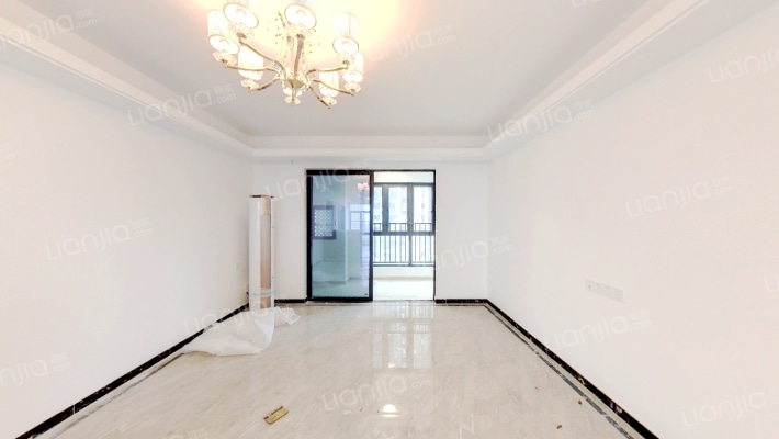 万润·滨江天著二手房实景图