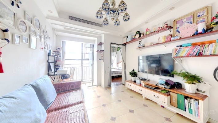 佳年华新生活二手房实景图