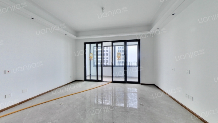 中交锦方东苑二手房实景图