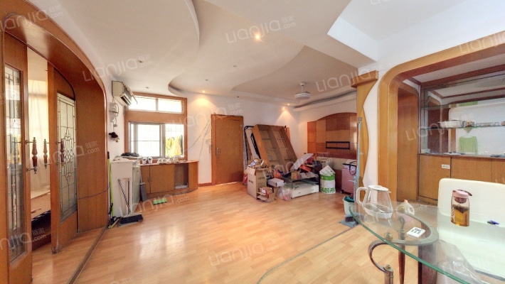 保税区家属楼二手房实景图