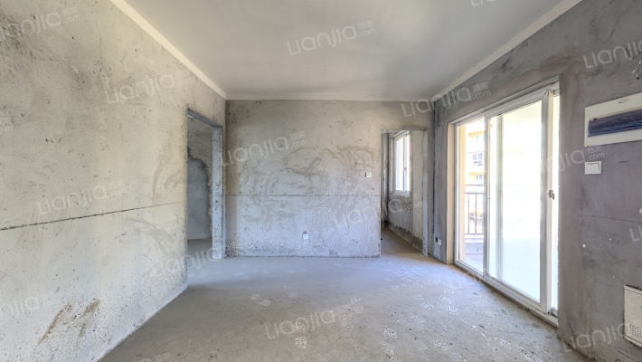 秋水览山二手房实景图