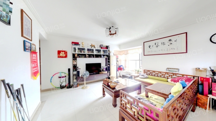 万科蓝山二手房实景图