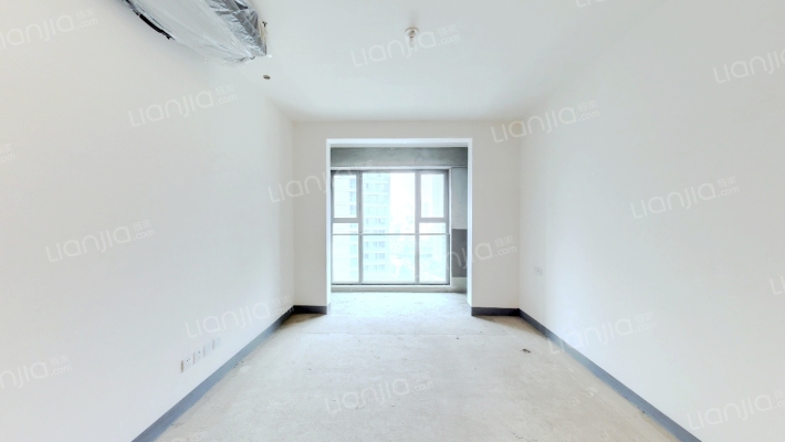 融创时代中心臻品园二手房实景图