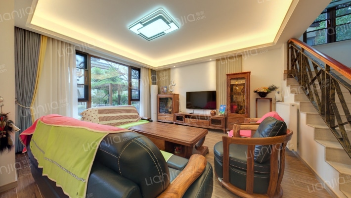 茶田小院二手房实景图