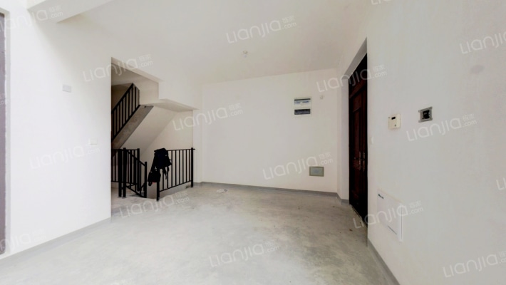 绿地朱家角1号二期二手房实景图