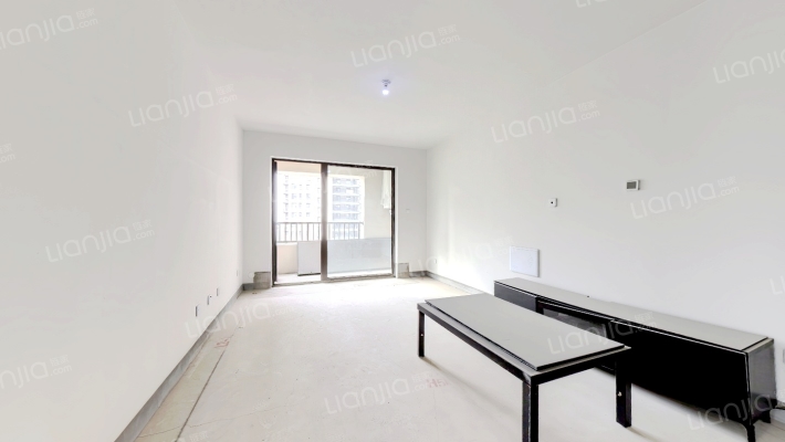 绿地新里城三区二手房实景图