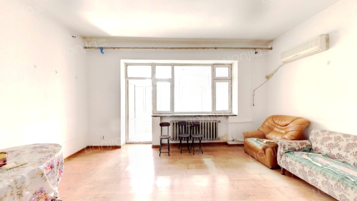 国民街二手房实景图