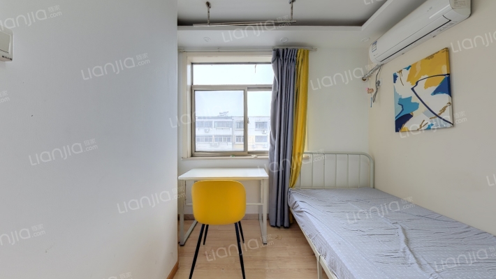 天泰南苑二手房实景图