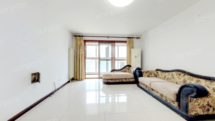 加州水郡二期二手房实景图